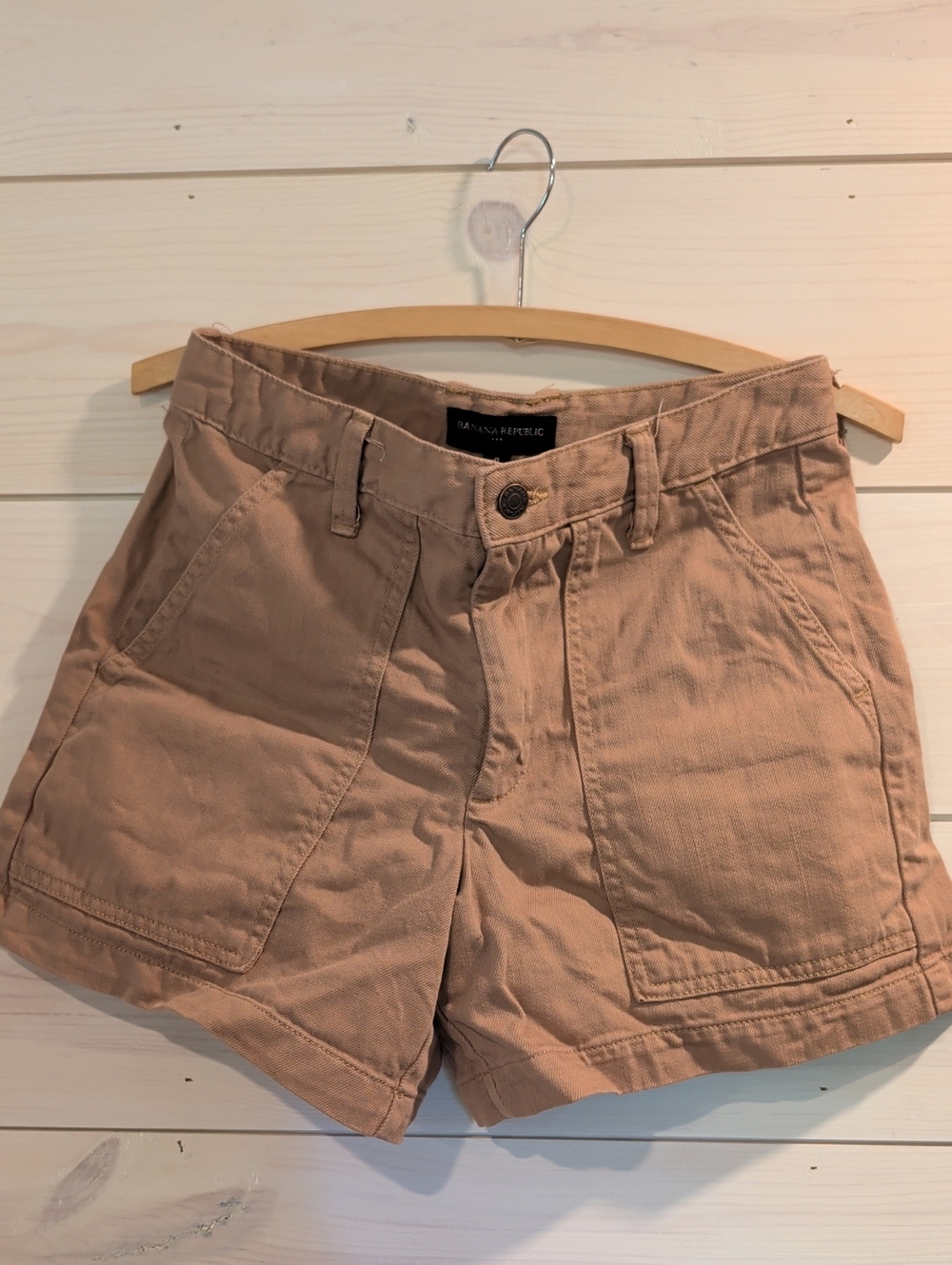 EUC Size 0 Banana Republic Women's Shorts